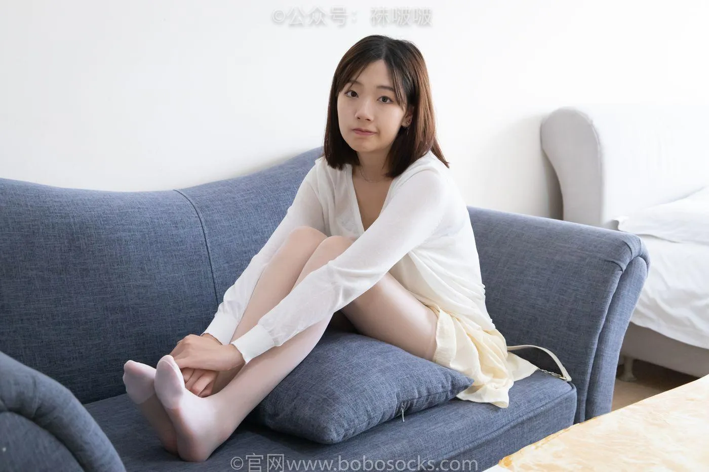 [BoBoSocks袜啵啵]NO.005 小甜豆-帆布鞋、薄白丝 [133P]插图3